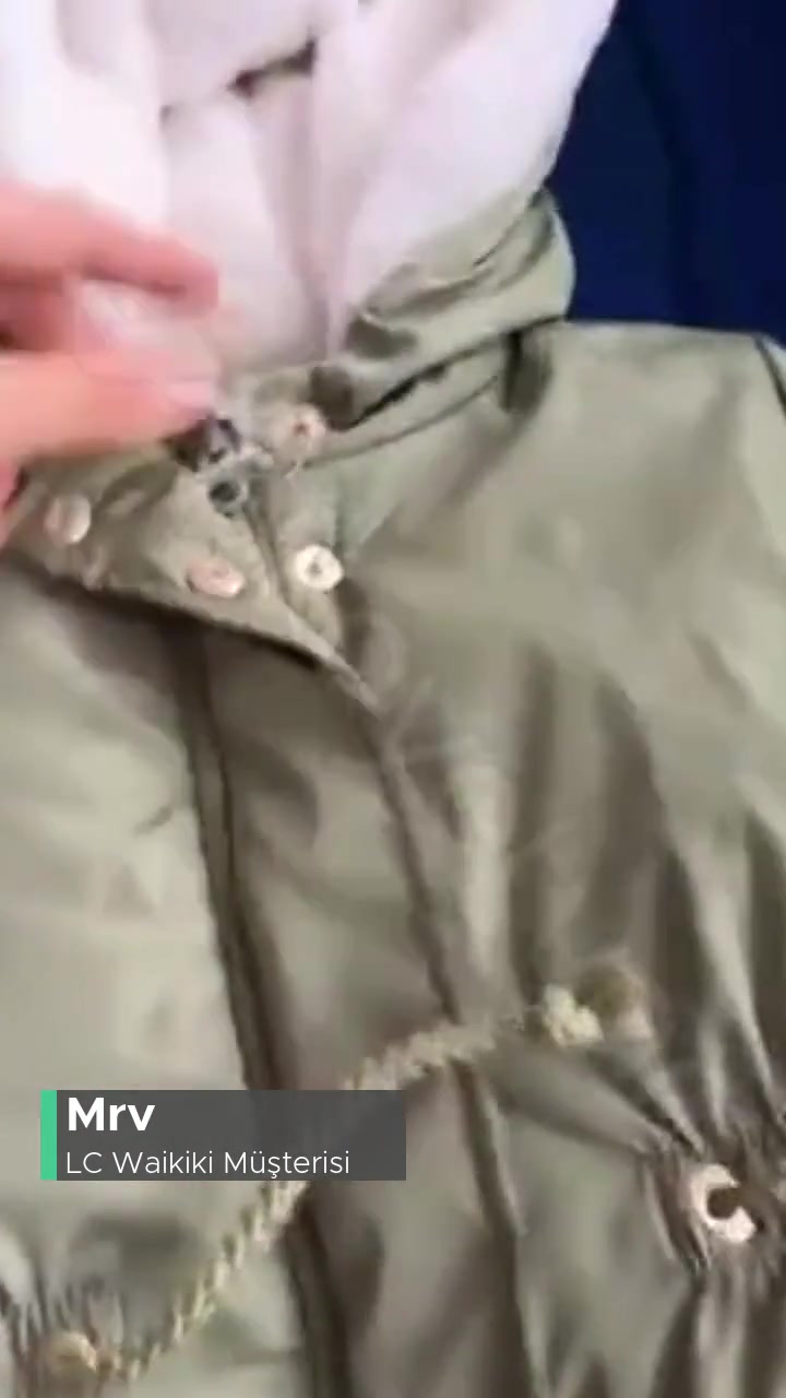 LCW Mont Lekeli Ve Deforme videonun kapak resmi