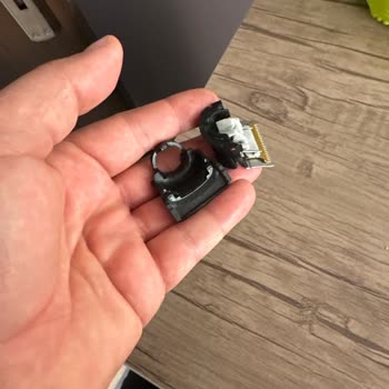 Remington Tıraş Makinesi İçin Yedek Parça Sorunu