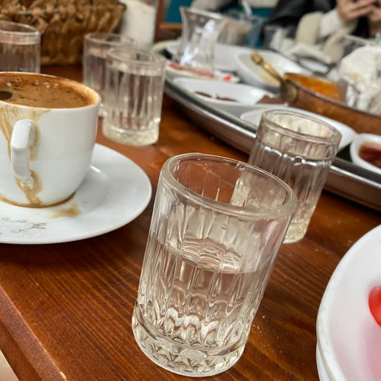 Hijyen Sorunları Ve Kötü Müşteri Hizmeti