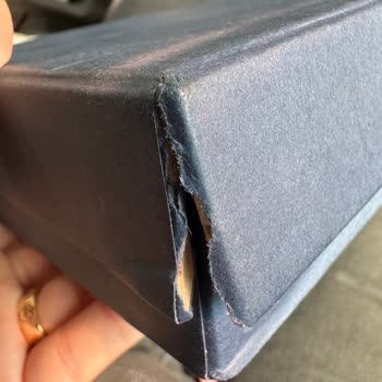 Yurtiçi Kargo Poşeti Yırtık Teslim Edildi!