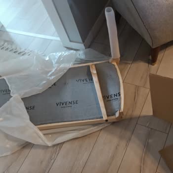 Kırık Sandalye Ve İade Sürecinde Yaşanan Sorunlar