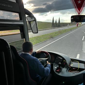 Otobüs Yolculuğunda Sigara Ve Saygısızlık