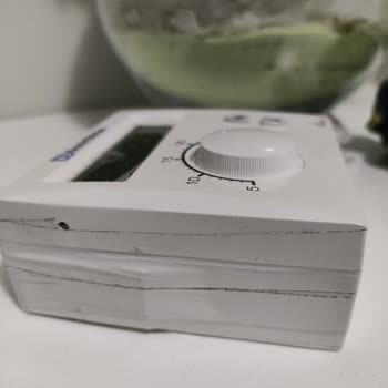 Termostat Pil Kapağı Sorunu Ve Yetersiz Destek