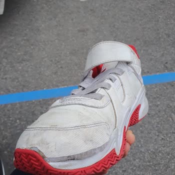 Skechers Çocuk Ayakkabısının Hızla Yırtılması Ve İade Sorunu