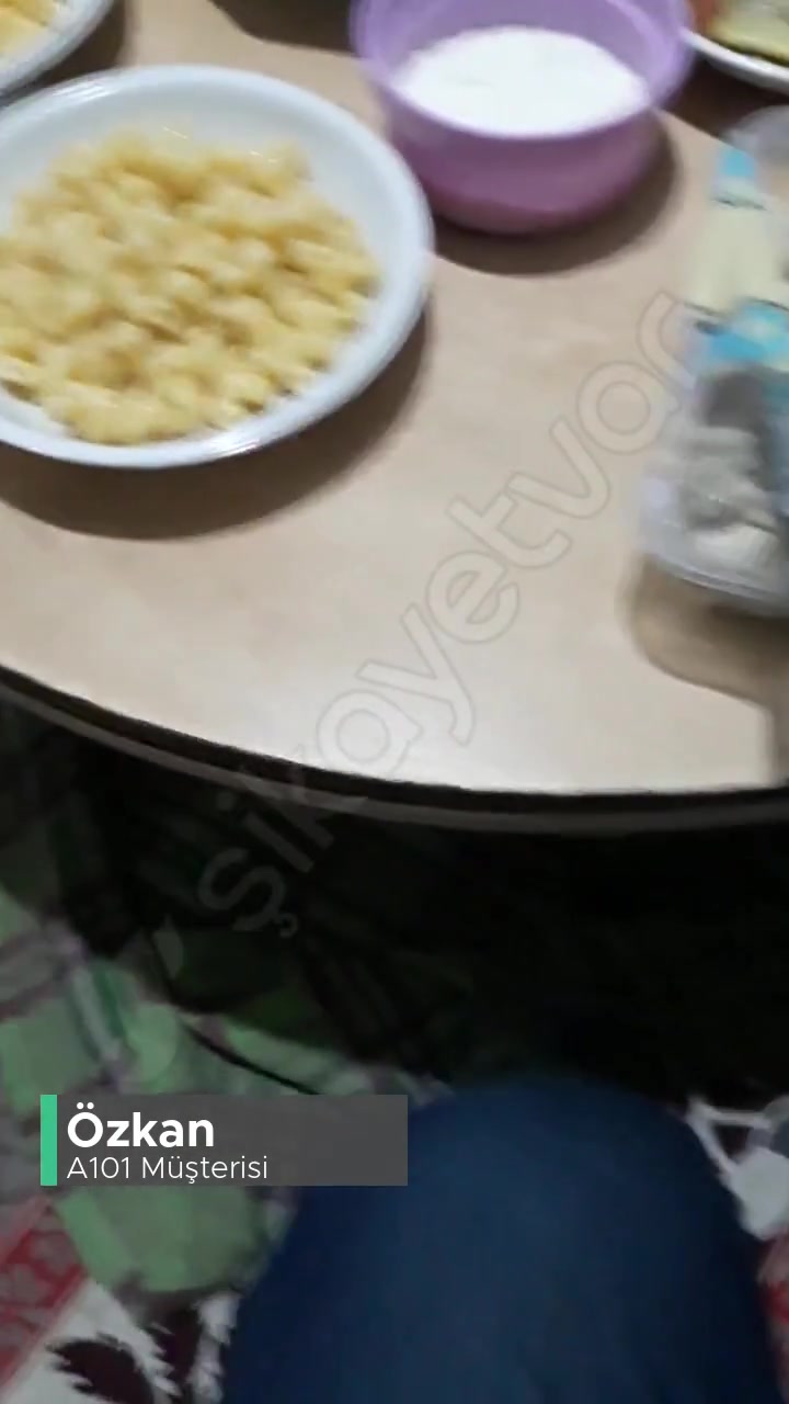 A101 Küflü Mantı Satışı! videonun kapak resmi