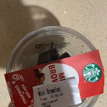 Küflü Brownie Ve İade Sorunu