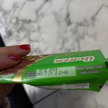 Ülker Antep Fıstıklı Çikolata Kalite Sorunu