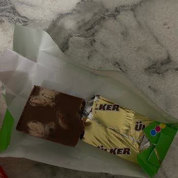 Ülker Antep Fıstıklı Çikolata Kalite Sorunu