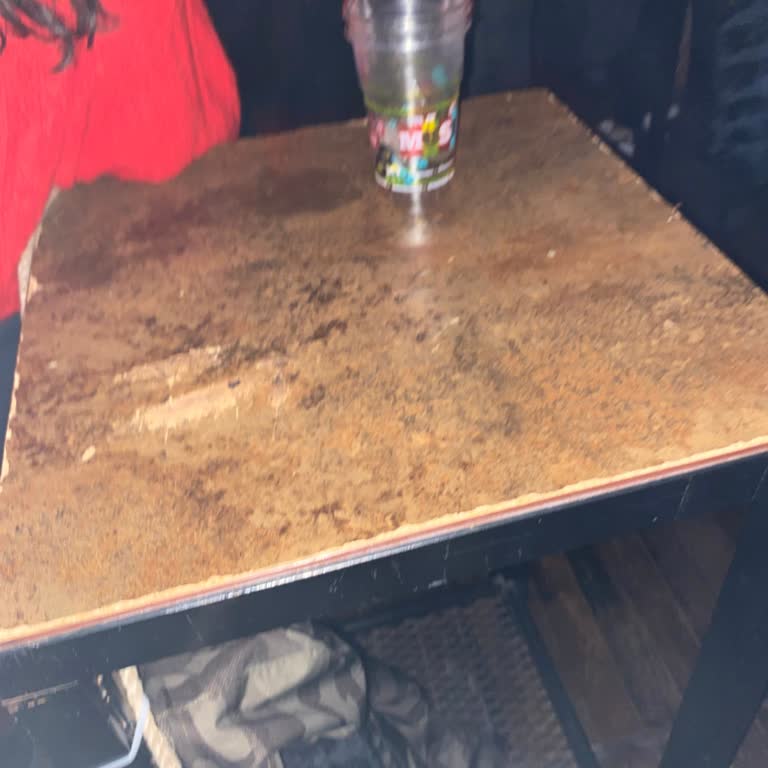 Milyon Performance Hall Konserde Sıkış Tıkış Düzen Ve Vıp Hizmet Sorunu