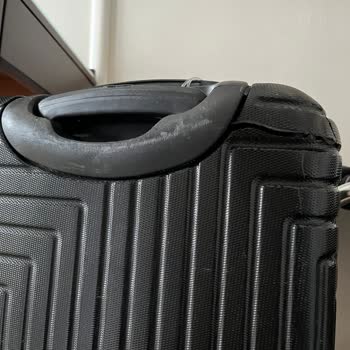 Pamukkale Turizm'de Valiz Hasarı Şoku