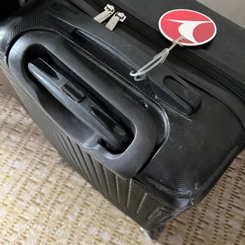 Pamukkale Turizm'de Valiz Hasarı Şoku