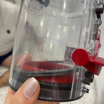 Dyson V12 Süpürge: Kalitesiz Parçalarla Mağduriyet