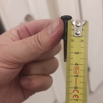 Eksik Civata Krizi: Bauhaus'tan Gelen Hayal Kırıklığı