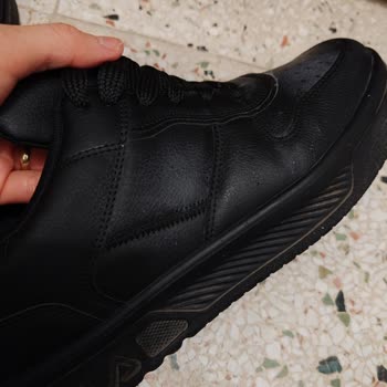 FILA Ayakkabılar Sprey Yüzünden Mahvoldu