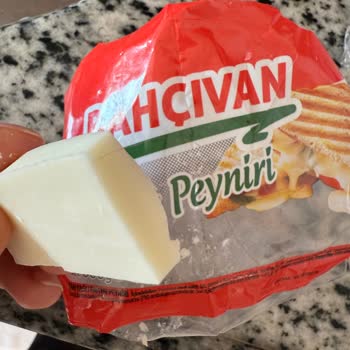 Kaşar Peynirinden Çıkan Saç Şoku