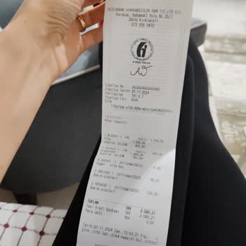 Sprey Nedeniyle Renk Değiştiren Ayakkabılar