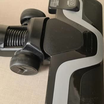 Rowenta Refused to Replace Torn Vacuum Hose Despite 5-Year Extended Warranty