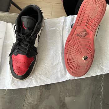 Nike Ayakkabının Hızla Delinmesi