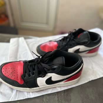 Nike Ayakkabının Hızla Delinmesi