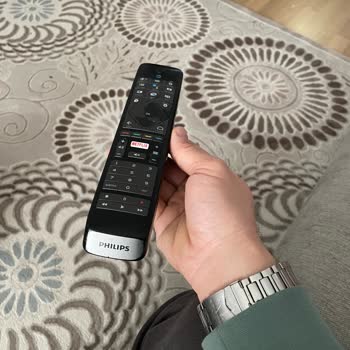 Philips TV Kumandası Pil Sorunu Ve Aşırı Isınma