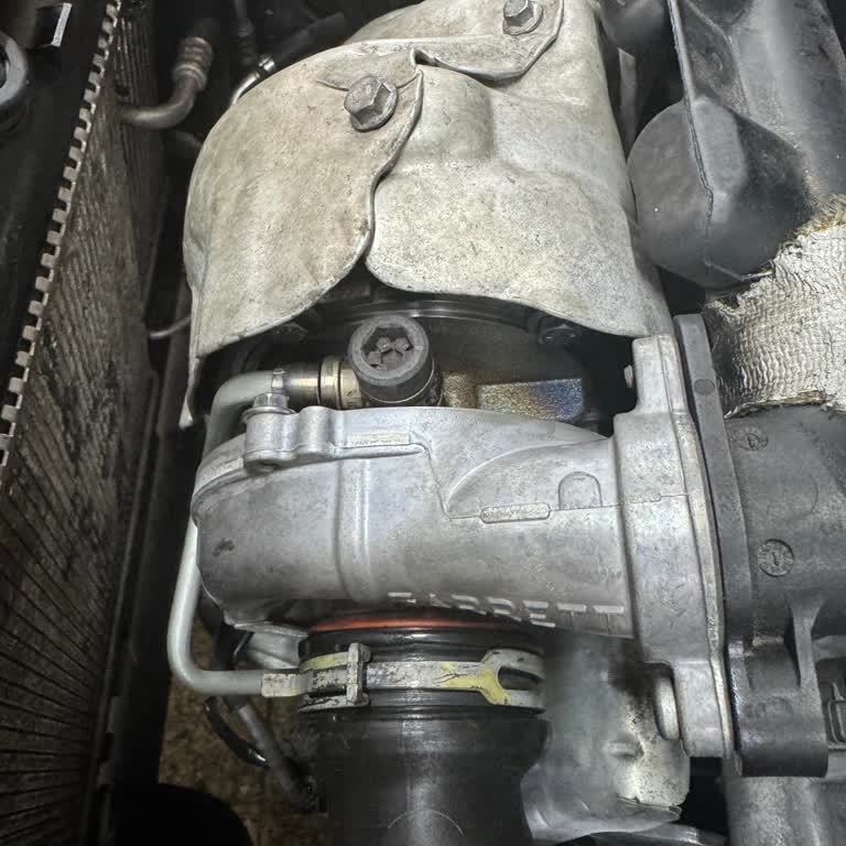 Peugeot 3008 Turbo Değişiminde Yaşanan Sorunlar