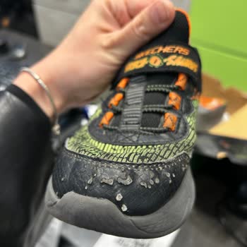 Skechers Çocuk Ayakkabısının Hızla Deformasyonu Ve Çözüm Eksikliği