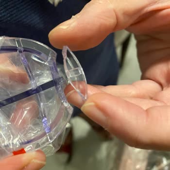 Emsan Çeyiz Setinde Kırık Ve Yanlış Ürün Sorunu