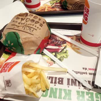 Burger King Menü Boyutları Ve Fiyat Artışı Konusunda Hayal Kırıklığı