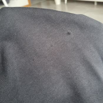 Adidas Eşofman Altında Delikler Ve Reddedilen Talep