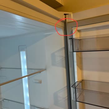 Kusurlu Buzdolabı Ve Yetersiz Müşteri Hizmeti