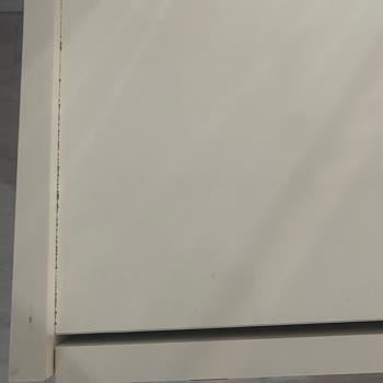 Mobilya Kabusu: Renk Uyumsuzluğu Ve Kalite Sorunları