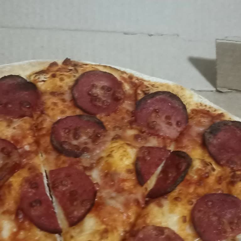 Gaziantep Karataş'ta Hayal Kırıklığı: Karton Gibi Pizzalar