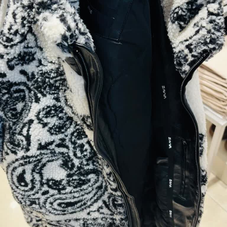 Bozuk Fermuar Ve Kalitesiz Ürün Deneyimi