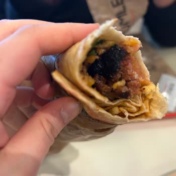 Yanmış Adana Ve Özensiz Sunum: Dürümle'de Hayal Kırıklığı!