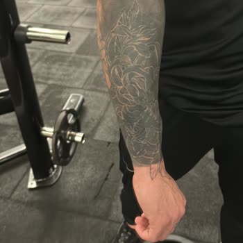 Tattoom Art Gallery Paramı Vermek İstemedi!