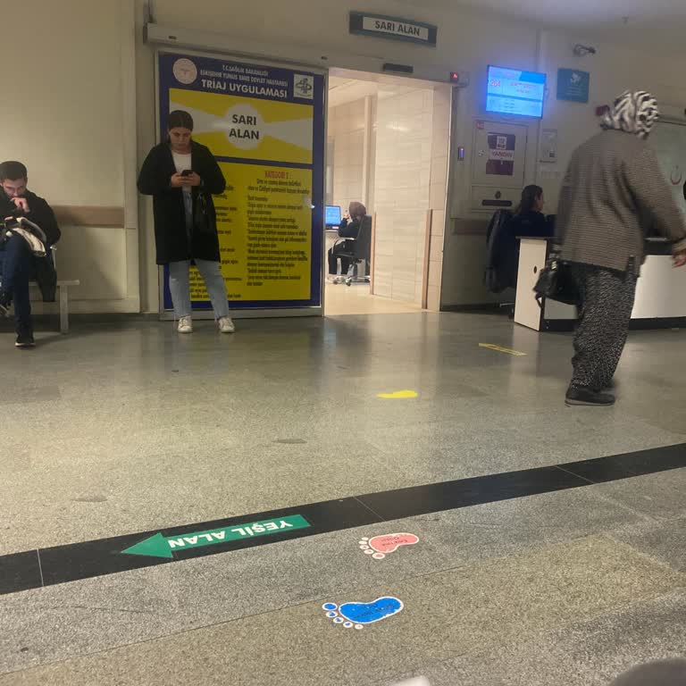 Hastanede İşlerin Yavaş İlerlemesi Ve İlgisizlik