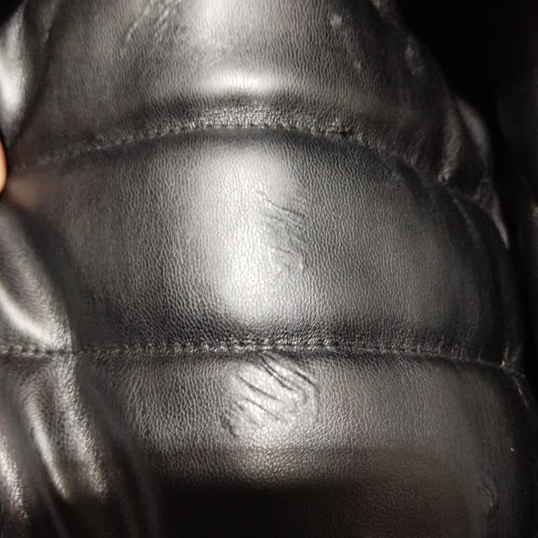 Suni Deri Montun Hızla Soyulması