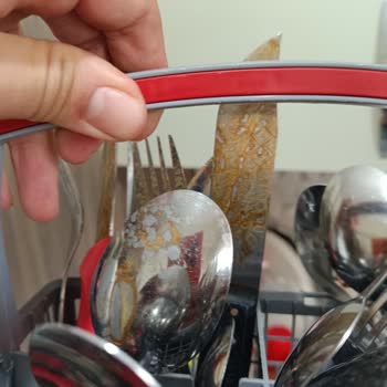 Bulaşık Makinesinde Ani Paslanma Sorunu