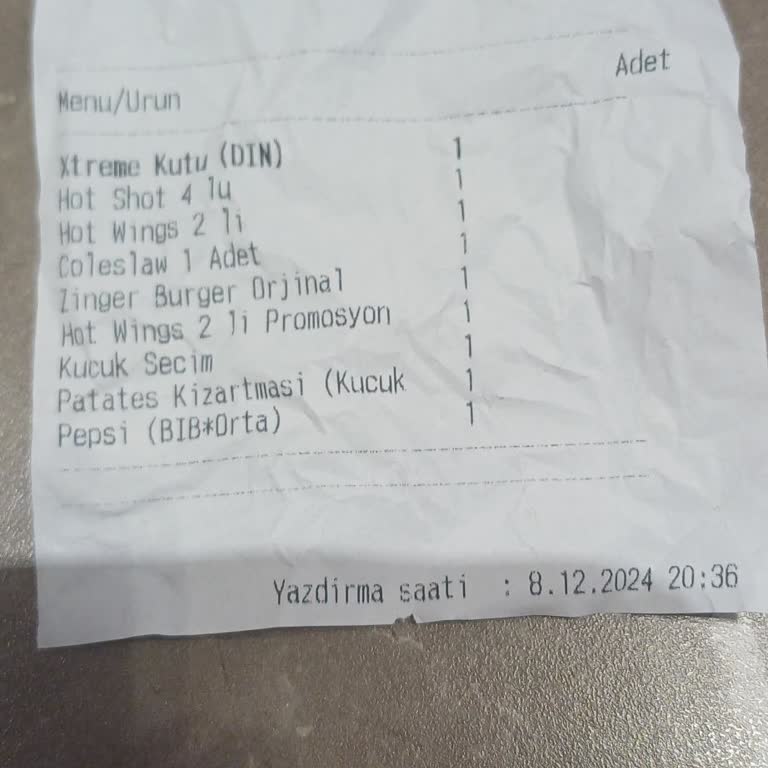 KFC Şubesinde Yanlış Bilgilendirme Ve Kötü Hizmet!