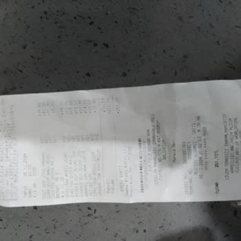 Alışveriş Poşeti Vermeyen Marketin Müşteri Memnuniyetsizliği