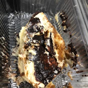 Factory Karaköy Ürünler Bayat Ve Ekşi Ekşi Kokuyor