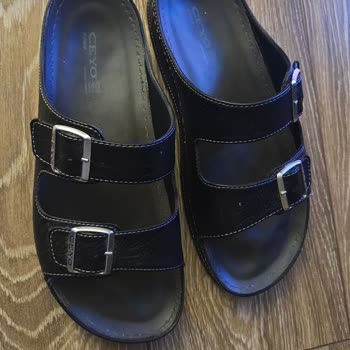 Ceyo Terliklerde Aşırı Koku Problemi