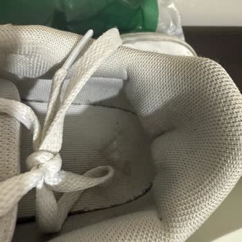 Deichmann Deforme Olan Adidas Ayakkabı Ve İade Sorunu
