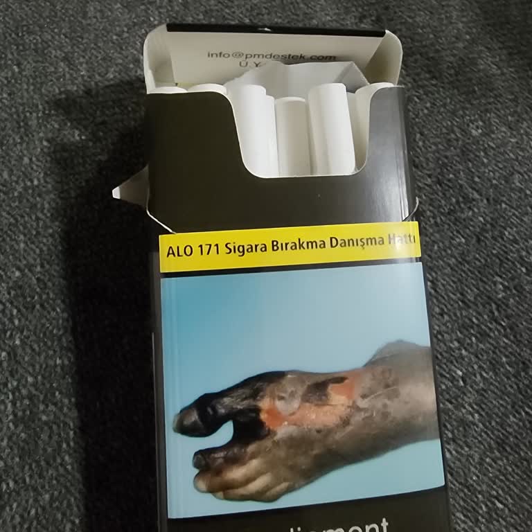 Parliament Midnight Blue'nun Kalite Sorunu