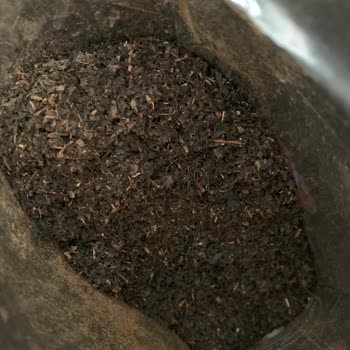 BİM'den Aldığım Çayın İçinden Taş Ve Çöp Çıktı