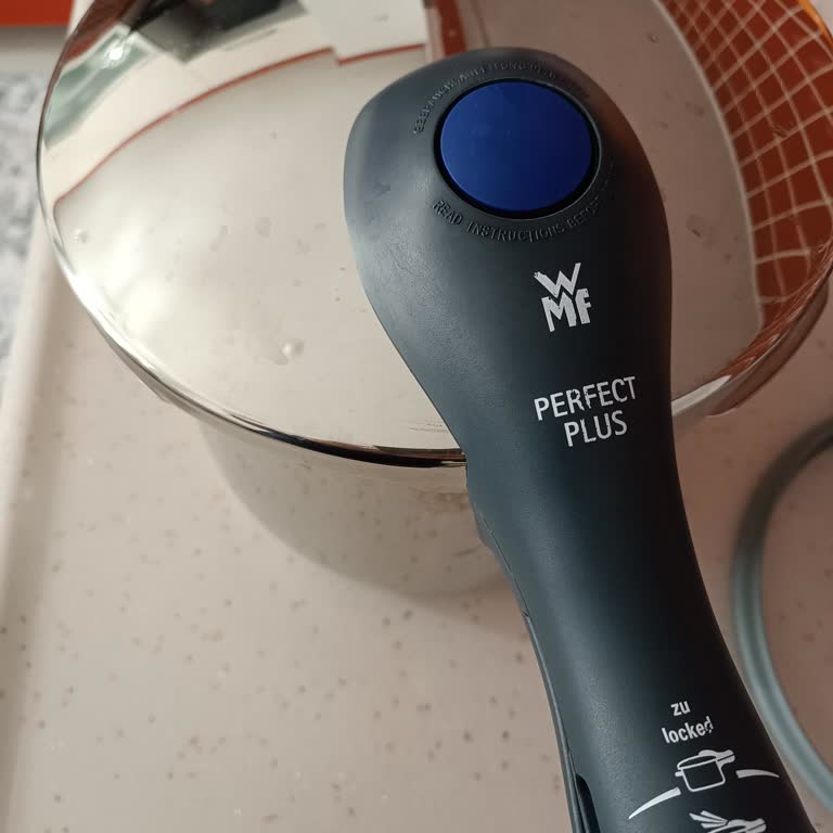 WMF Düdüklü Tencere Buhar Kaçırma Sorunu