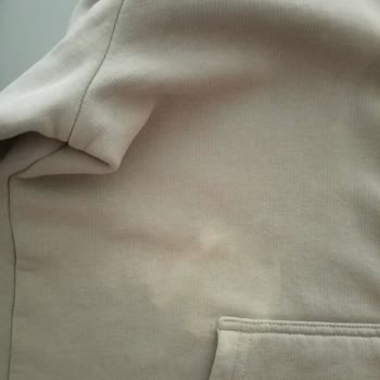 Mavi Ürünlerinde Renk Solması Ve Değişim Sorunu