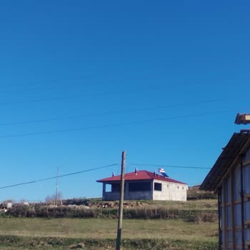 Enerji Tabii Kaynaklar Bakanlığı Elektrik Hatları Tehlike Saçıyor!