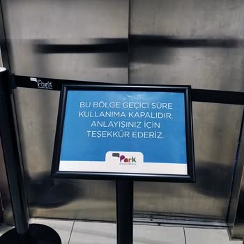 Maltepe Park AVM'de Erişilebilirlik Sorunu: Yürüyen Yol Ve Asansör Arızası!