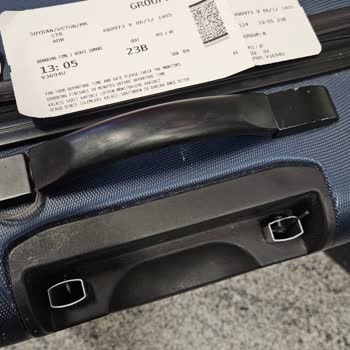 Sunexpress: Valiz Hasarı Ve Çözüm Sürecindeki Belirsizlikler